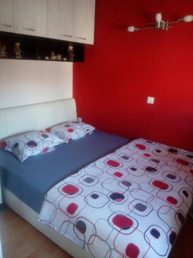 Brand New Apt In City Center Бітола Екстер'єр фото